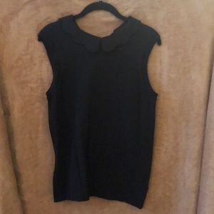 Black Scalloped Edge with Tie back Shell